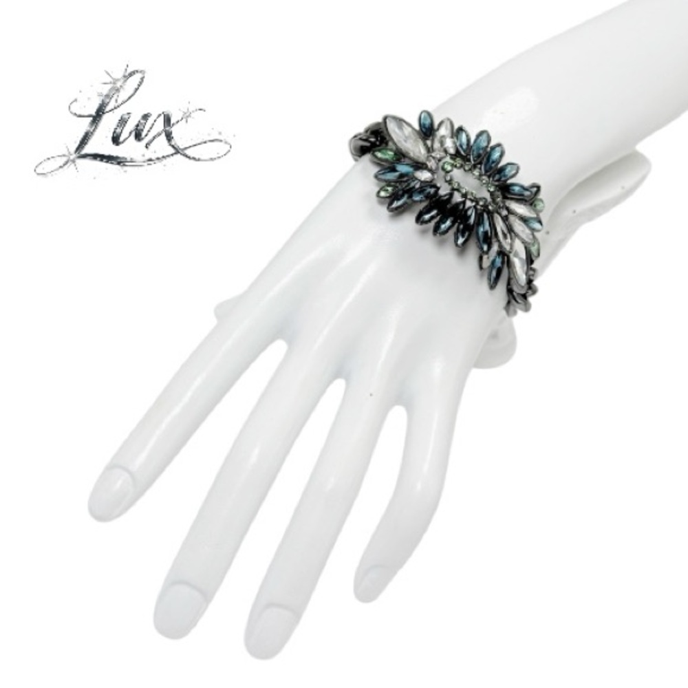 Givenchy Statement Rhinestones Bracelet - Picture 2 of 7